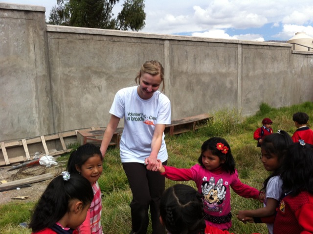 Nicole Volunteer Cusco Peru 03